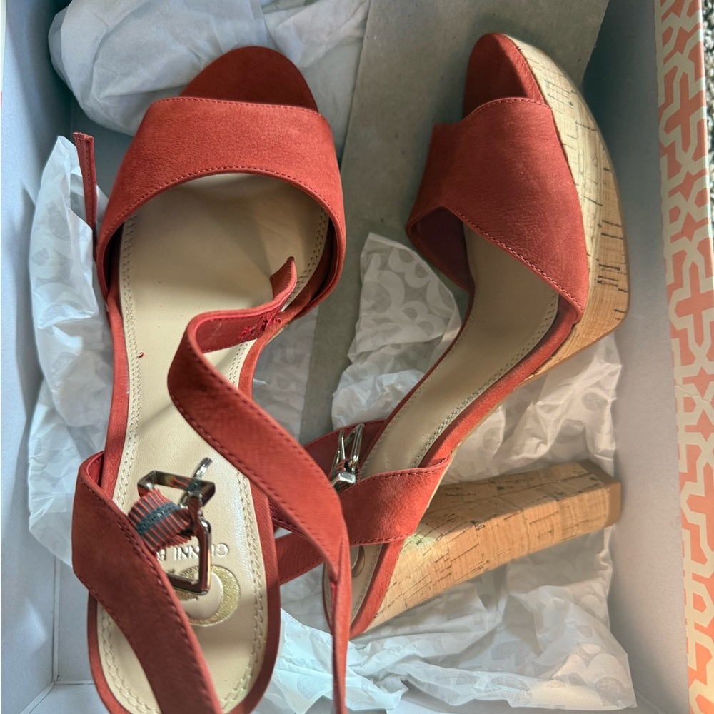 Lovely pair of Gianni bini platform cork sandals, never worn. Size 8m